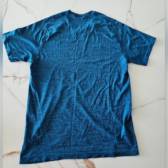 Lululemon Men’s Blue Metal Vent Breathe Short Sleeve Tee Sz M - Picture 3 of 12